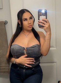 Cassiebaby_escort_image