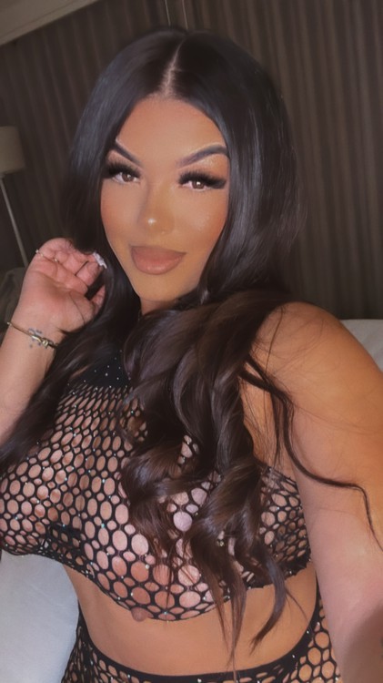 Meetlala_escort_image