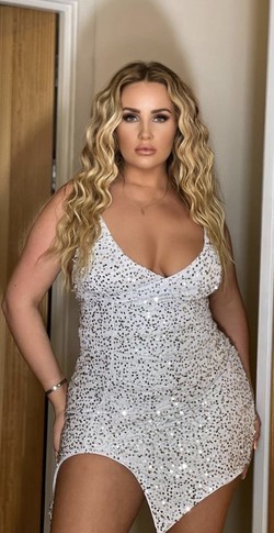 AliceSexy_escort_image