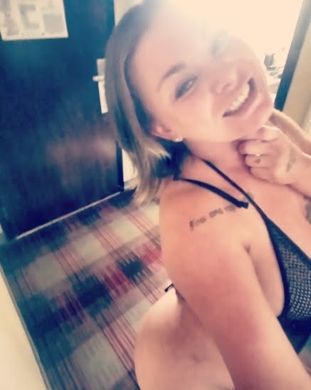 JewelsJae_escort_image