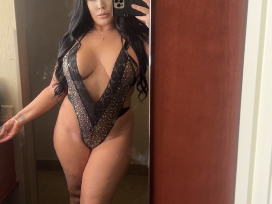 VipEmilyBrooks_escort_image