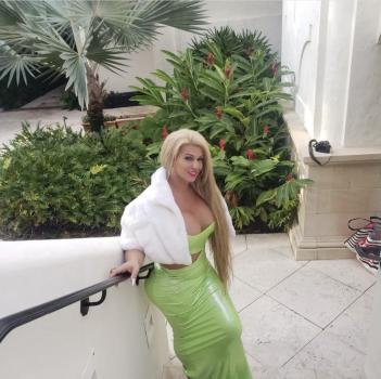 Sophia _escort_image