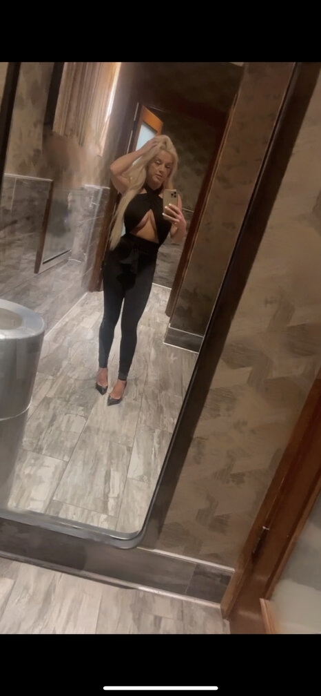 SAVANNAH_escort_image