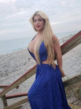 Sophia _escort_image