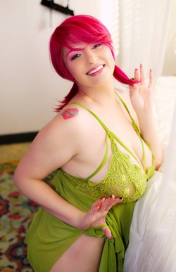 SweetHayleyGrace_escort_image