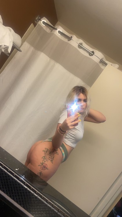 Juicybaby1396_escort_image