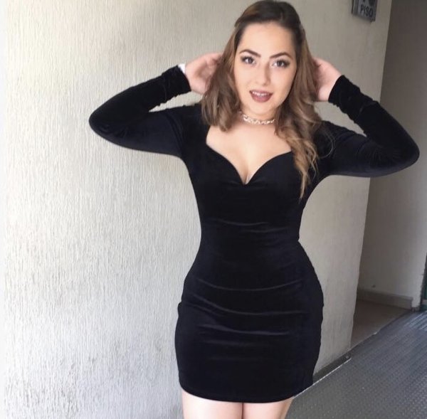 Liliana_escort_image