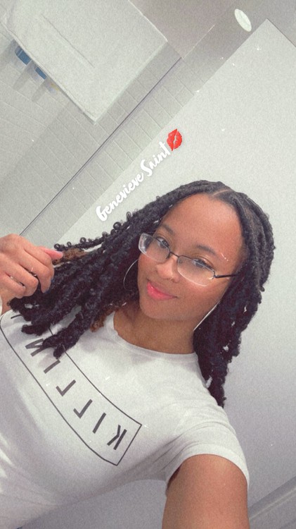 GenevieveS_escort_image