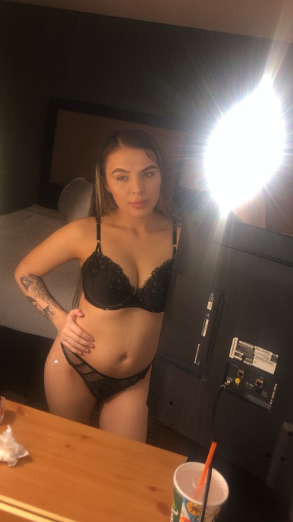 Annamarie_2000_escort_image