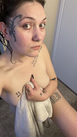 KinzokuKIJO_escort_image