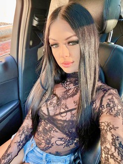 Kennedykavali_escort_image