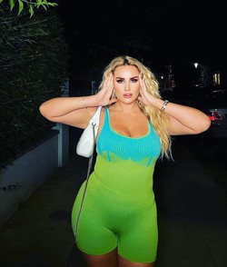 AliceSexy_escort_image