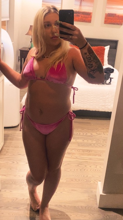 Cassy1221_escort_image