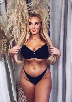 AliceSexy_escort_image