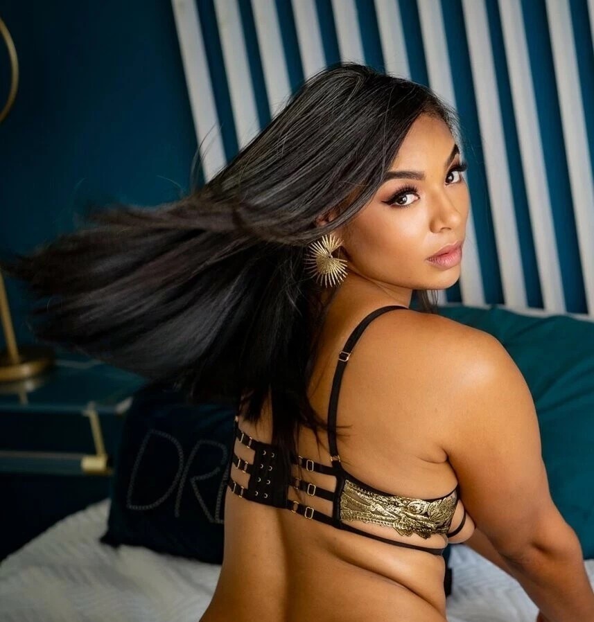 SWEETSIREN_escort_image