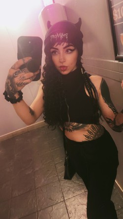 sabrinaxleigh_escort_image