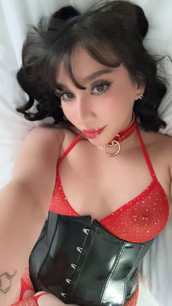 OdezzaDior_escort_image