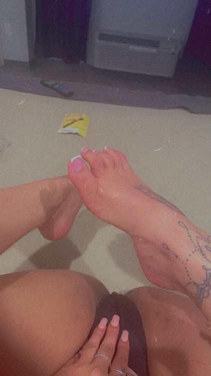 Touchmerosa_escort_image