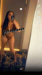 Image - 1 of Zoey paige