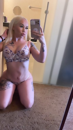 Image - 2 of Tiffanybabyxo