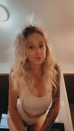 Image - 5 of KylieKarson