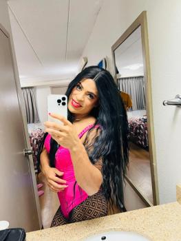 Image - 1 of LatinaXL